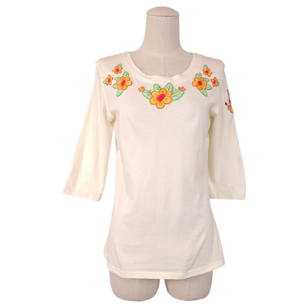 Sweet by Miss Me Embroidered Tee Sz Large